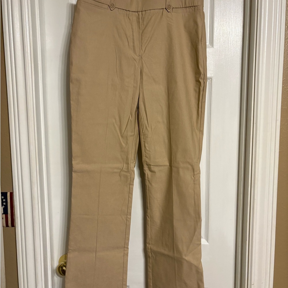 Women's Classic Straight-Leg Pants in Khaki